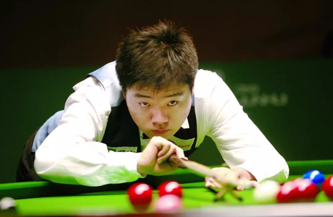 薪资空间的 薪资空间的